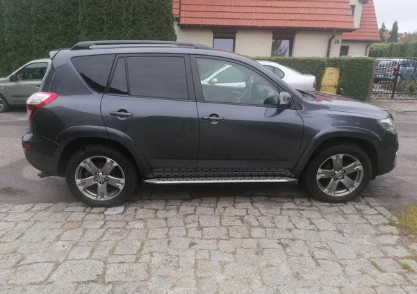 samochody osobowe Toyota RAV4 cena 39900 przebieg: 181500, rok produkcji 2010 z Gliwice